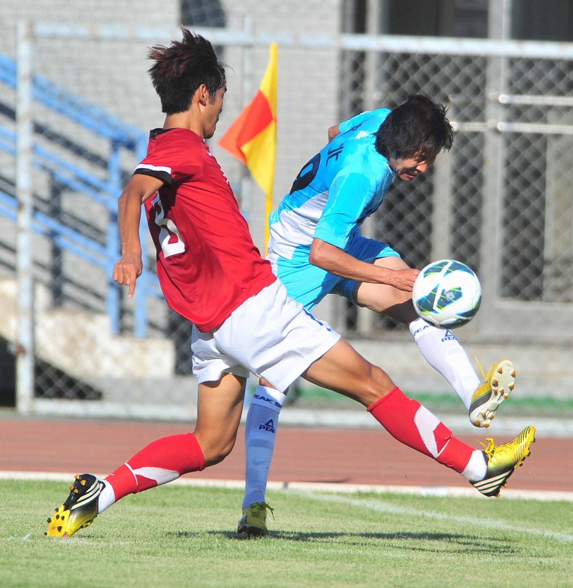 aoa体育馆-这场足球比赛的结果让人感到震惊