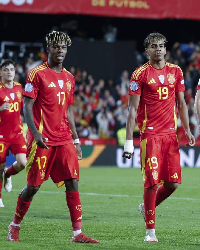 荷兰憾负西班牙,结束欧国联之旅 荷兰憾负西班牙,结束欧国联之旅