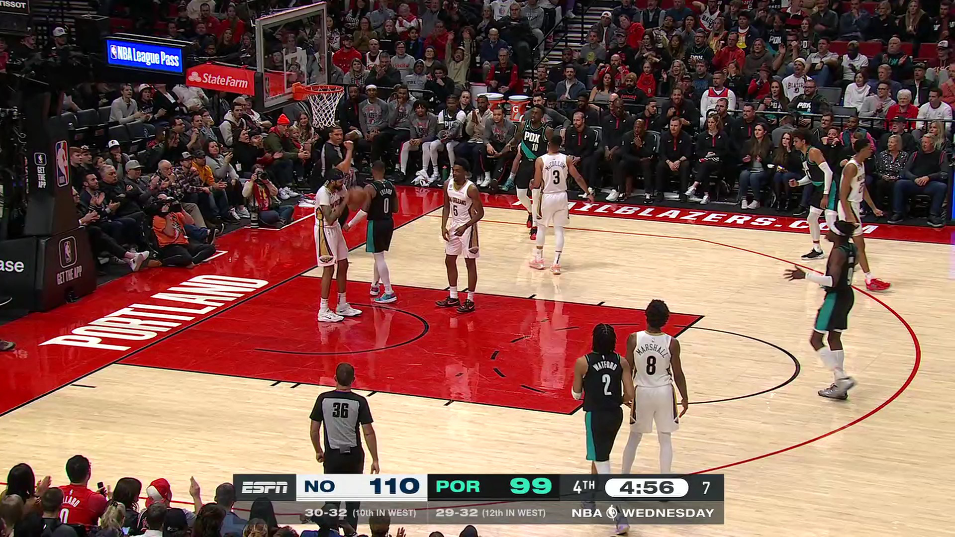 aoa体育培训-开拓者击败鹈鹕，利拉德30分