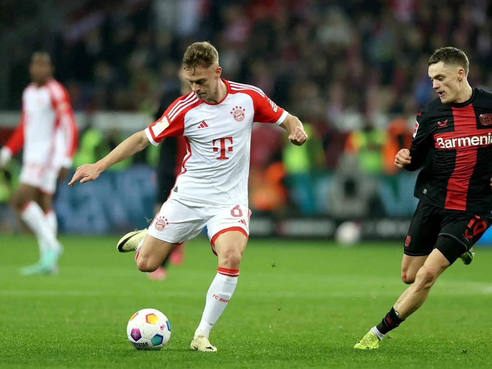 aoa体育课程-包含霍芬海姆主帅批评球队表现，要求球员更加专注比赛的词条