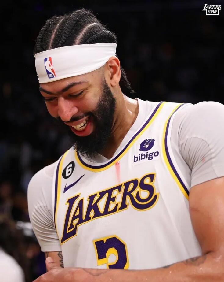 灰熊新星戴维斯盼望风采央行骑士赢得荣誉的简单介绍 灰熊新星戴维斯盼望风采央行骑士赢得荣誉的简单介绍